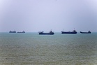 Dua letupan di Selat Hormuz