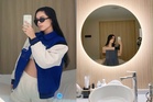 Tidak lagi bertudung, Julia Farhana makin seksi?