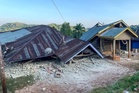 Gempa kuat 7.7 magnitud di Indonesia ragut dua nyawa