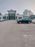 Garisan petak kereta perlu  dicat baharu
