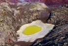 ‘Telur mata kerbau’ muncul di Gunung Anak Krakatau