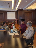 Syed Saddiq minta rahsia rumah tangga daripada Tun M, Dr. Hasmah