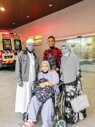 ‘Adik sempat pegang tangan mak’
