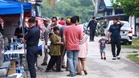 Cuaca cerah, laut tenang ketika tujuh sekawan keluar memancing