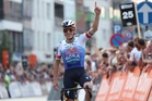 Evenepoel laung amaran awal