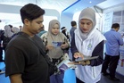 LINDUNG 24 Jam wira pekerja Malaysia