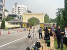 Hannah Yeoh keluar dari Istana Negara