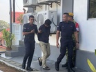 Remaja Indonesia didakwa edar, miliki dadah serta tinggal lebih masa