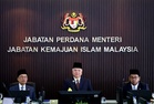 Sultan Nazrin ucap takziah kepada Tun M atas pemergian Siti Hasmah