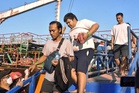 Feri senget sebelum terbalik ketika ramai penumpang masih tidur