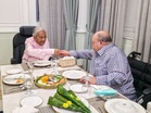 Raja Perlis ziarah Dr. Mahathir di IJN