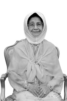 Tun Hasmah dan ikatan yang dibina