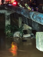 Warga emas hilang selepas kereta terbabas masuk sungai