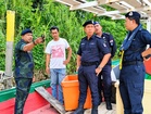 Pesisir Sungai Kelantan digempur, sekat kemasukan PATI