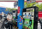 Vietnam mahu kurangkan cukai petrol, harga elektrik
