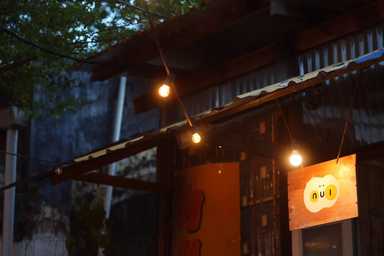 ARTS | Tonton Thursday: Big Stories in a Tiny Coffee Shop