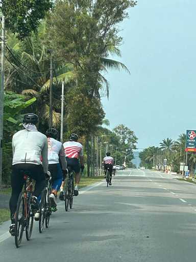 No bed of roses, No pleasure cruise!