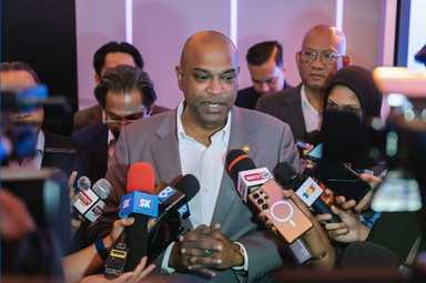 Balancing Act: Prioritizing Local Hands While Navigating Malaysia’s Labour Realities