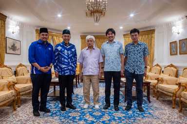 Did UMNO just reaffirmed that they will hold out and would not budge from their position in the Negeri Sembilan issue?