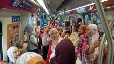AmBank Group Celebrates Malaysia Day Spirit as Official Banking Partner of Keretapi Sarong 2026