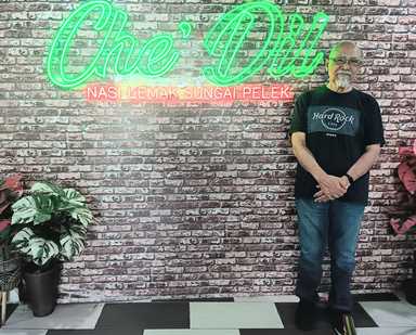 #EiTahuTak | Restoran Nasi Lemak Sungai Pelek Che Dil Cyberjaya terkenal kerana menyajikan hidangan kampung yang autentik