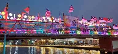 #MalaysiaKita | 🇲🇾 We Have Nasi Lemak, Roti Canai & Laksa… But Is This What Makes Us Malaysian?
