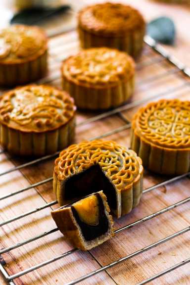 Snow Skin Mooncakes Delight With No-Bake Simplicity and Irresistible Homemade Flavour