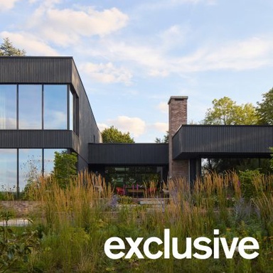 Openings "dissolve boundaries" at Sable House by Allan Joyce Architects