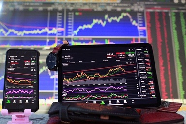 道琼斯指数涨149点 纳斯达克指数涨74点