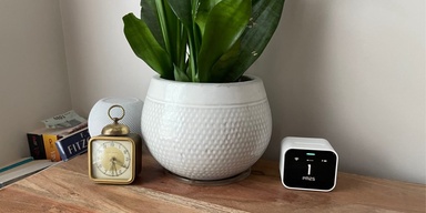 HomeKit Weekly: The Qingping Air Monitor Lite brings a retro vibe to Apple Home climate tracking