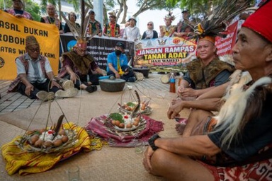 Sarawak Indigenous groups march over land rights