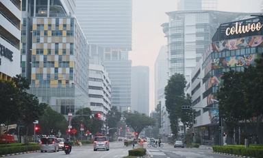 Haze in Singapore: Air quality falls back into the unhealthy range overnight