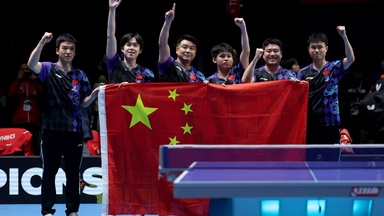 No Fan, no problem for China’s men, but questions remain over Olympic champ’s future