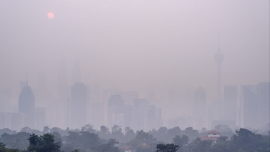 Smokescreen politics? Malaysians mock Indonesian official’s ‘we send oxygen’ haze defence