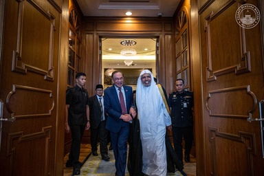 Anwar fetes controversial Saudi cleric criticised for being 'Zionist-friendly'