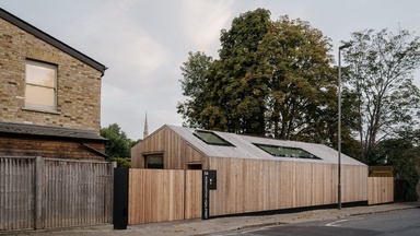 Green Lodge, a new house in South London, digs down to create more space