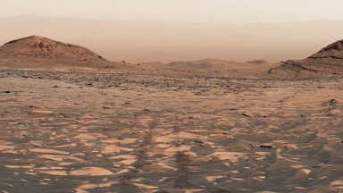 Curiosity climbs to new heights on Mars | Space photo of the day for Aug. 28, 2026