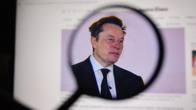 Elon Musk Says He’ll Give Every Child in America a SpaceX Share—But How Would That Actually Work?
