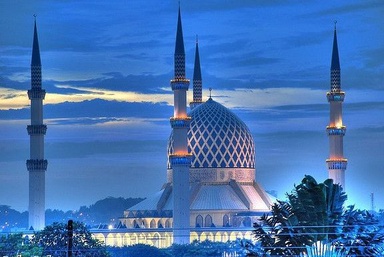 NMs fumed at PH-ruled Selangor for audacity to ensure temples, churches’ height not taller than mosques