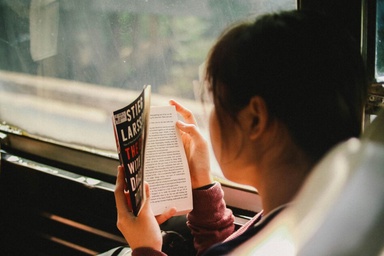 Empty shelves, noisy feeds: Are Malaysians still reading deeply?