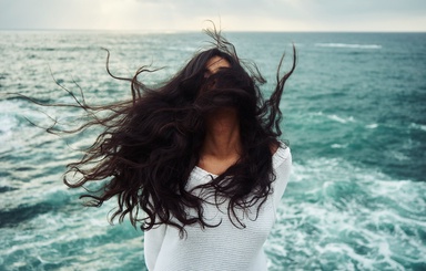 I swapped my shower head for a nanobubble one—here’s what happened to my skin and hair