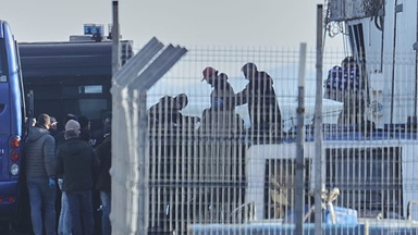 EU set to back return hubs in toughest migration crackdown yet