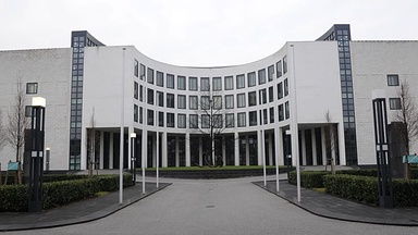 Germany arrests Ukrainian national on suspicion of spying for Russia