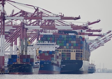 AI Boom Pushes Taiwan Past Japan on Exports, Income and Wealth