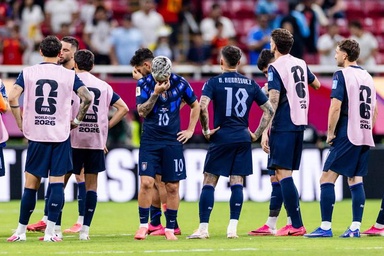 Uruguayan Football Association ‘cancel’ chartered flight for players after World Cup misery