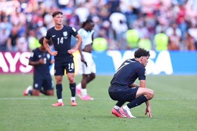 Dave Portnoy slams ’embarrassing’ USMNT and calls on LeBron James to take up soccer