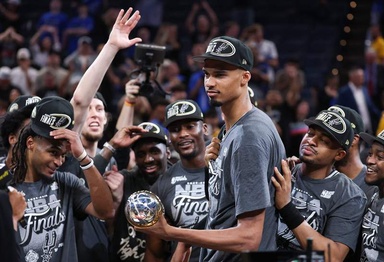 Magic Johnson sends Victor Wembanyama message after Spurs seal NBA Finals return