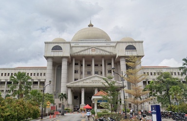 High Court: Auction buyers not liable for unpaid maintenance and sinking fund