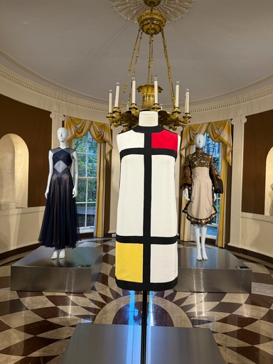 At the Impossible Couture Collection Show, Fashion History Walks Again