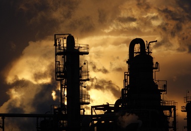 Harga Minyak Turun Selepas Rundingan Israel-Lubnan Berjaya